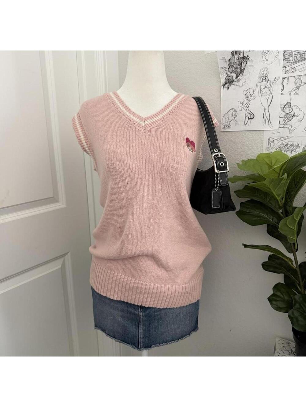 My melody sanrio hello kitty sweater